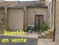 Entirement sur cour